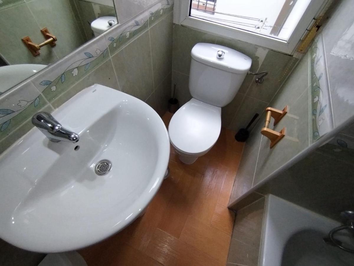 Puerta Del Sol - Plaza De Santa Ana Apartments Madrid Eksteriør bilde